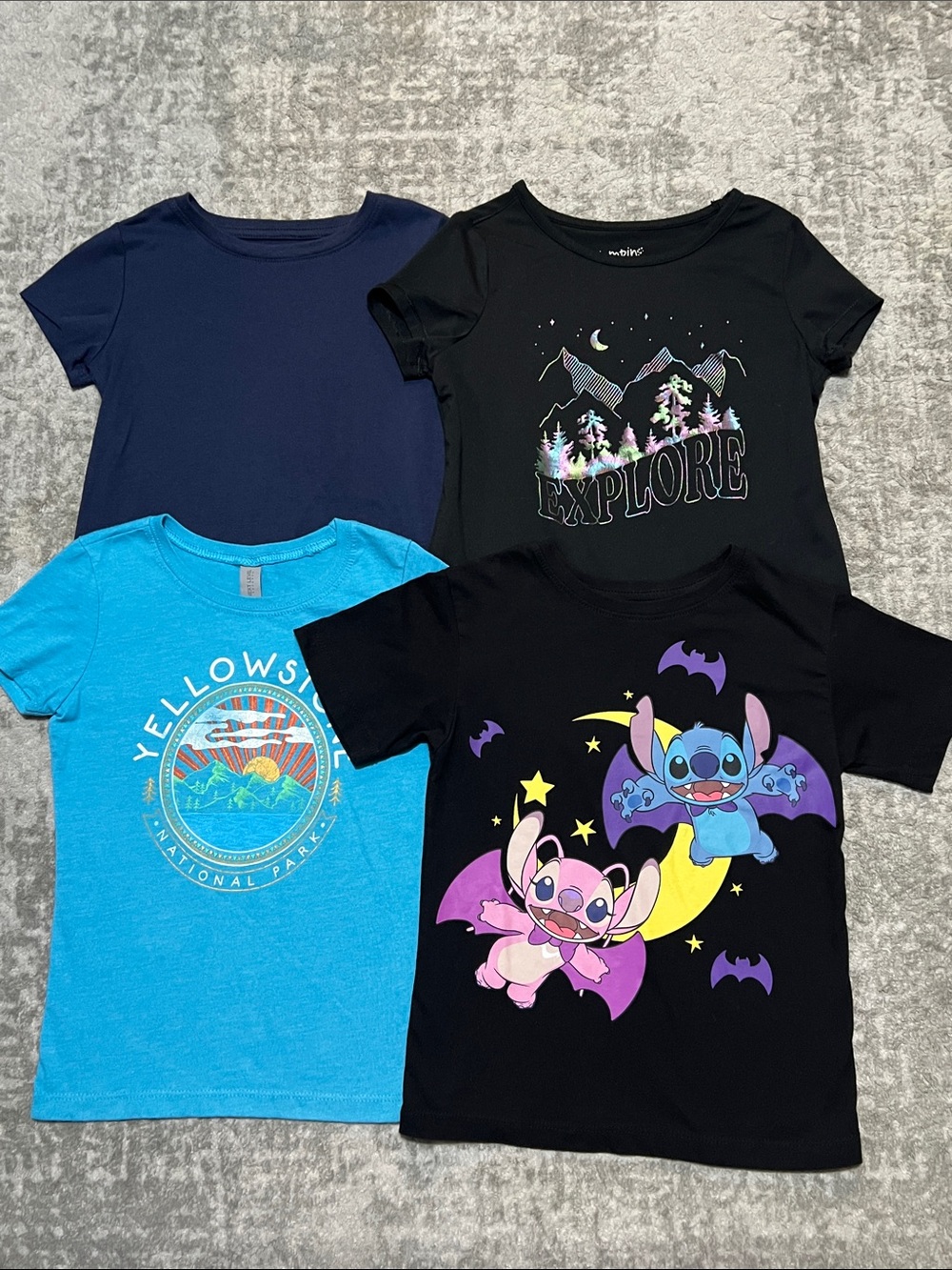 🔥4/20! Bundle of 4 girls short sleeve shirts. Size 5-6